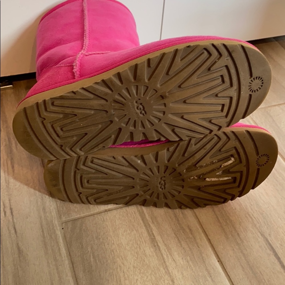 Ugg Boots - image 3